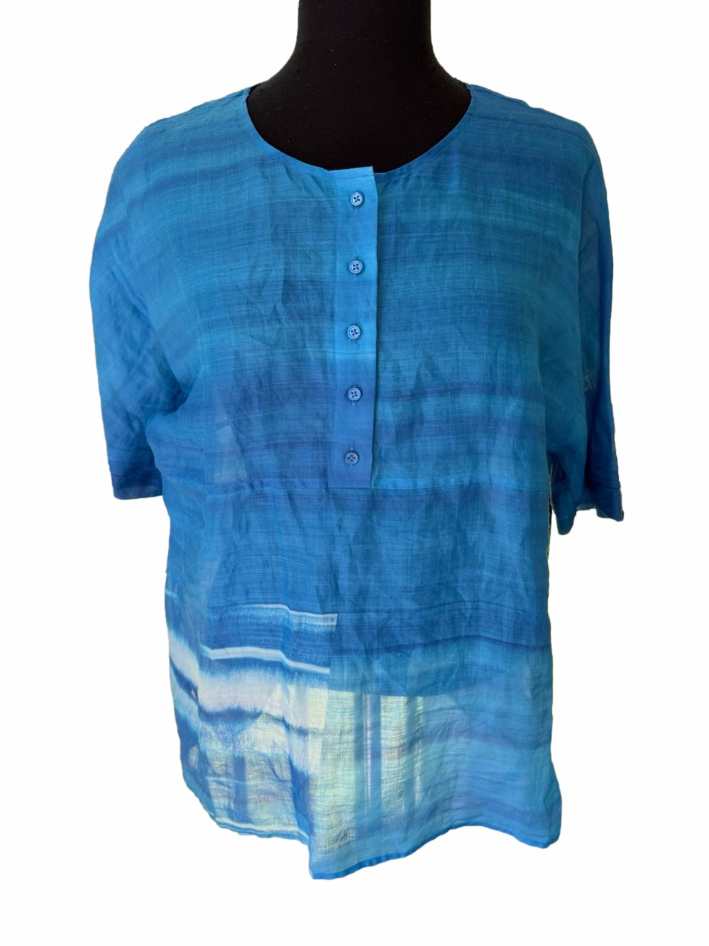 Per Se Carlisle Short Sleeve Henley Style Blouse Blue Tie Dye Size 14 semi-sheer